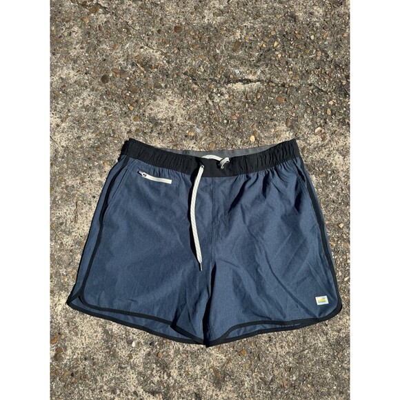 Vuori Kore Shorts Mens Large Performance Athletic Training Running Jogging - Picture 1 of 3